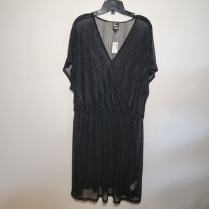 Size large, new with tags reitmans dress